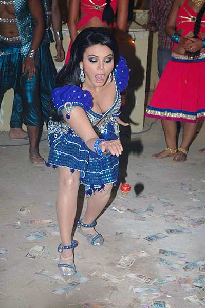 तस्‍वीरों में बीते सप्‍ताह बॉलीवुड की हलचल । बॉलीवुड हसीनाएं