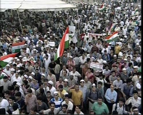 रामलीला मैदान में अन्‍ना 'लीला' । अन्ना के अलबेले समर्थक...