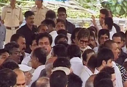 शम्‍मी कपूर की अंतिम यात्रा |   नहीं रहें शम्‍मी कपूर