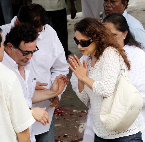 शम्‍मी कपूर की अंतिम यात्रा |   नहीं रहें शम्‍मी कपूर