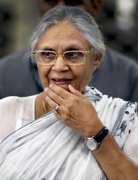 05 अगस्त 2011: तस्वीरों में देखें दिनभर की बड़ी खबरें । पढ़ें