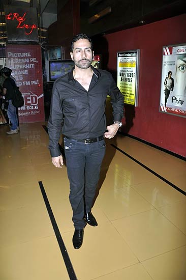 'टेल मी ओ खुदा' में नजर आएंगी ईशा देओल |   हुस्‍न जो दीवाना बना दे...