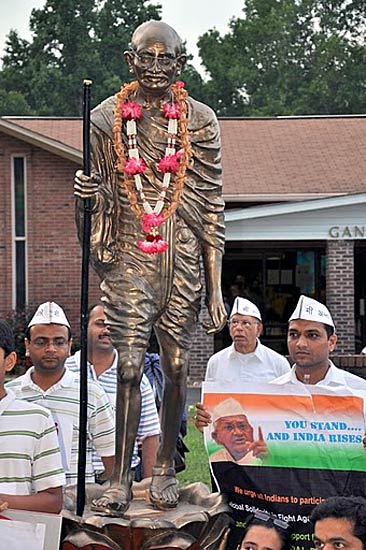 23 अगस्‍त 2011: लोगों ने भेजी तस्‍वीरें | फोटो: अलबेले समर्थक