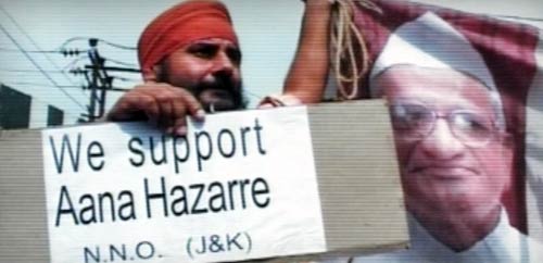 ‘दबंग’ अन्ना बने पोस्टरों के ‘मुन्ना भाई’ | अलबेले समर्थक