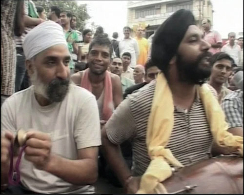 भ्रष्‍ट तंत्र के खिलाफ पूरा देश एकजुट  | आपकी भेजी तस्‍वीरें