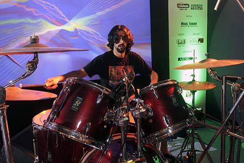 तस्वीरों में माइंड रॉक्स इंडिया टुडे यूथ समिट 2011 | NO MORE भ्रष्‍टाचार