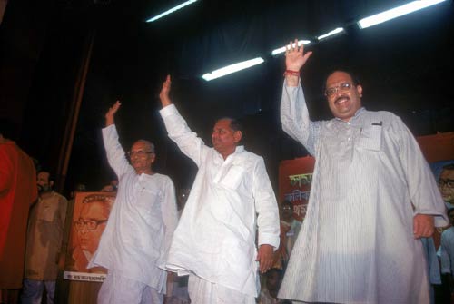 तस्वीरों की जुबानी 'अमर-कहानी'