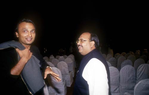 तस्वीरों की जुबानी 'अमर-कहानी'