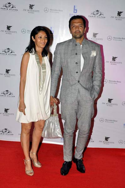 पेरिस हिल्‍टन की पार्टी में बॉलीवुड परियां...| देखें हॉट फोटोशूट