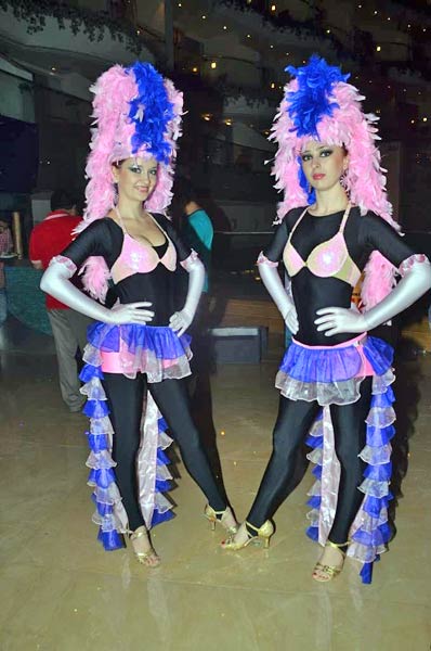 फिल्‍म 'अजान' का म्‍यूजिक लॉन्‍च...| कैटरीना के ठुमके... 