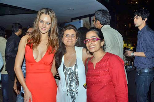 फिल्‍म 'अजान' का म्‍यूजिक लॉन्‍च...| कैटरीना के ठुमके... 