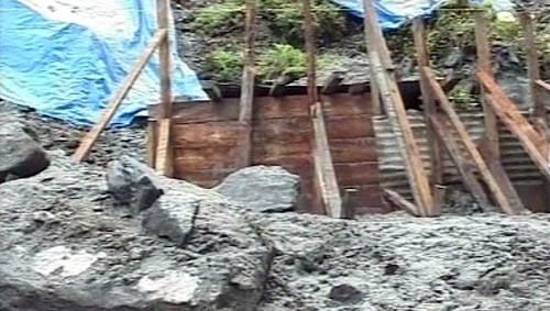 भूकंप के बाद की कुछ और तस्‍वीरें