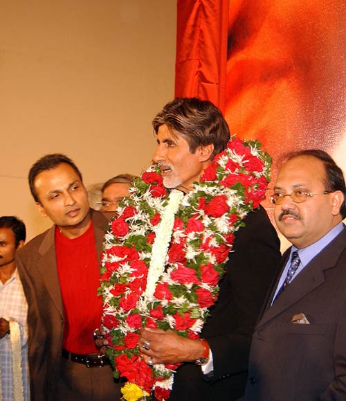 अमर-अमिताभ की दोस्‍ती, बड़ी है पुरानी