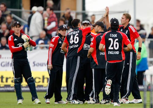 बारिश ने किया भारत को जीत से महरूम