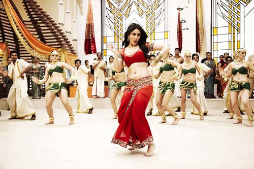 आजतक पर फिल्‍म 'रा वन' की पहली झलक...| 'रा वन' का म्‍यूजिक लॉन्‍च