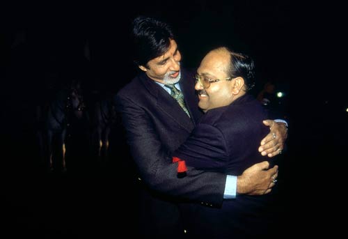 अमर-अमिताभ की दोस्‍ती, बड़ी है पुरानी