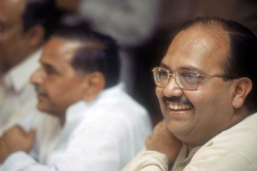 तस्वीरों की जुबानी 'अमर-कहानी'