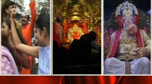 गणेशोत्‍सव की धूम में भक्‍तगण मग्‍न |  मंत्र करेंगे बेड़ा पार