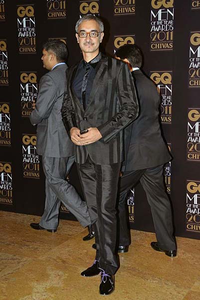 जीक्यू अवार्ड में बॉलीवुड, फैशन व खेल का तड़का | हॉट सोफिया