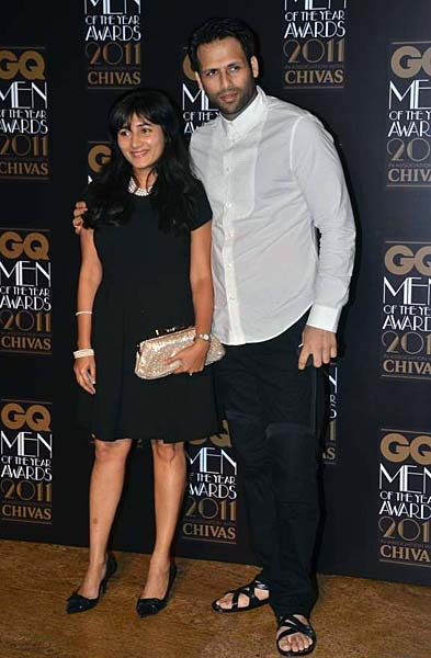 जीक्यू अवार्ड में बॉलीवुड, फैशन व खेल का तड़का | हॉट सोफिया