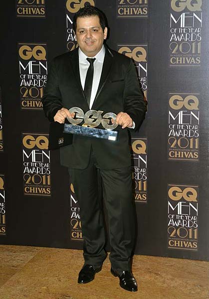 जीक्यू अवार्ड में बॉलीवुड, फैशन व खेल का तड़का | हॉट सोफिया