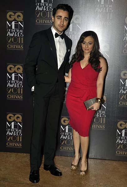 जीक्यू अवार्ड में बॉलीवुड, फैशन व खेल का तड़का | हॉट सोफिया