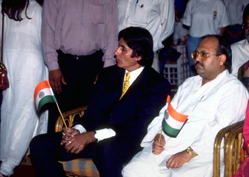 अमर-अमिताभ की दोस्‍ती, बड़ी है पुरानी