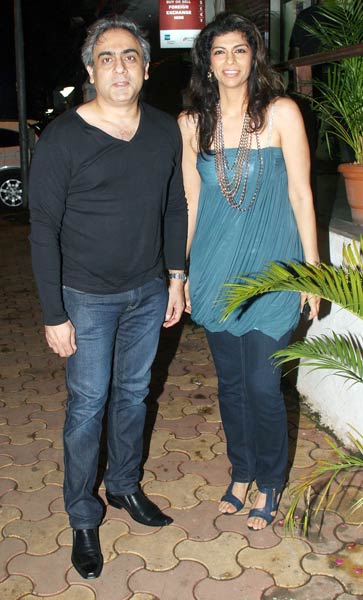 स्‍टार पत्‍नियों की चमक | बिना मेकअप अभिनेत्रियां