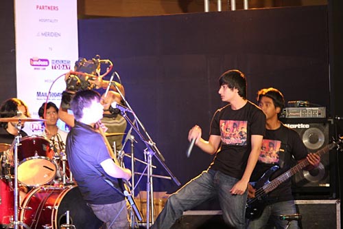 माइंड रॉक्‍स यूथ समिट 2011 शुरू