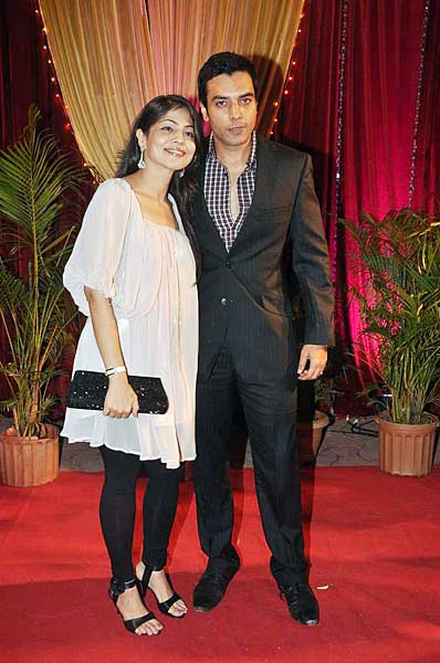 सितारों से रोशन हुआ आईटीए अवार्ड समारोह | ये है जलवा...