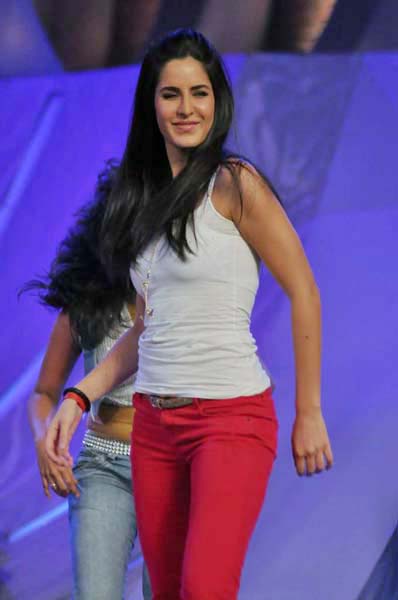 मेरे ब्रदर की दुल्हन का 'जस्ट डांस'  | कैटरीना के ठुमके... 