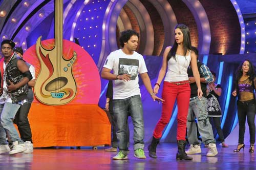 मेरे ब्रदर की दुल्हन का 'जस्ट डांस'  | कैटरीना के ठुमके... 