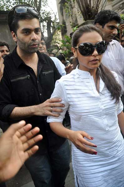 गौतम की अंतिम यात्रा में उमड़ा बॉलीवुड |नहीं रहें शम्‍मी