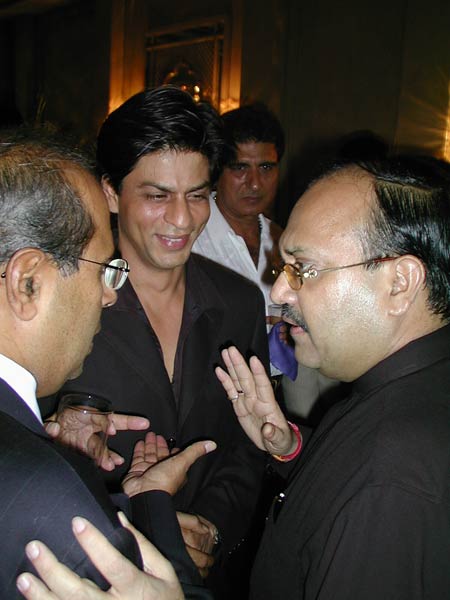 तस्वीरों की जुबानी 'अमर-कहानी'