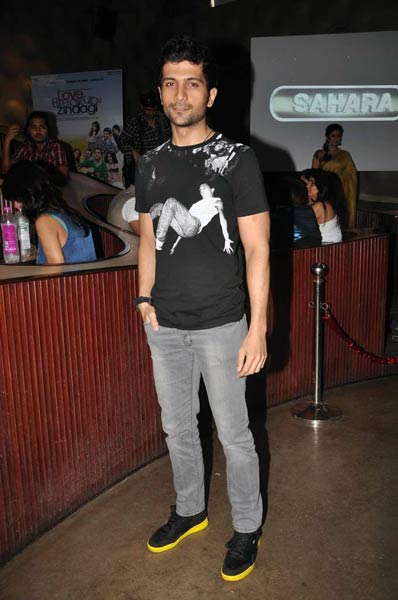 लव, ब्रेकअप्‍स जिंदगी का म्‍यूजिक लांच |  कैटरीना की अदा