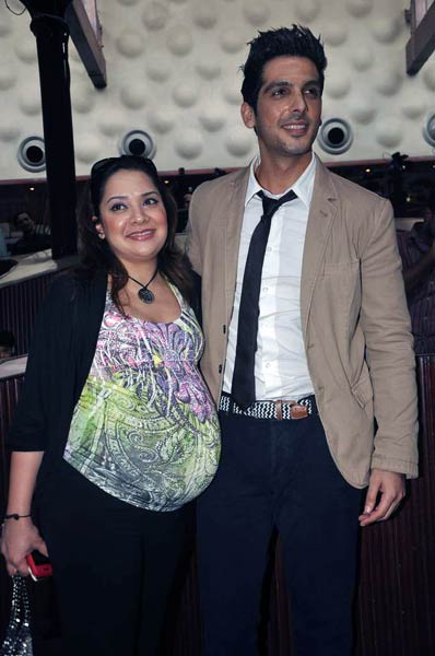 लव, ब्रेकअप्‍स जिंदगी का म्‍यूजिक लांच |  कैटरीना की अदा