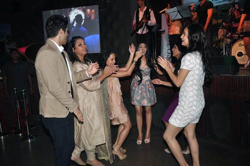 लव, ब्रेकअप्‍स जिंदगी का म्‍यूजिक लांच |  कैटरीना की अदा