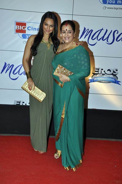 'मौसम' के प्रीमियर पर सितारे जमीं पे... | सेक्‍सी सोनम