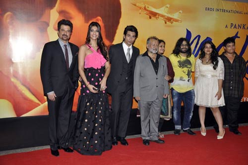 'मौसम' के प्रीमियर पर सितारे जमीं पे... | सेक्‍सी सोनम