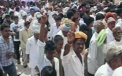 18 सितंबर 2011: तस्‍वीरों में देखें दिनभर की बड़ी खबरें | पढ़ें