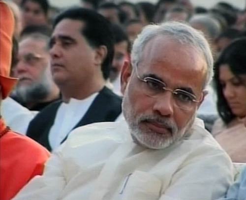 13 सितंबर 2011: तस्‍वीरों में देखें दिनभर की बड़ी खबरें | पढ़ें