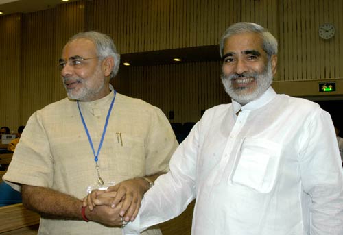 PM नरेंद्र मोदी को जन्मदिन की शुभकामनाएं