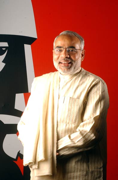 PM नरेंद्र मोदी को जन्मदिन की शुभकामनाएं