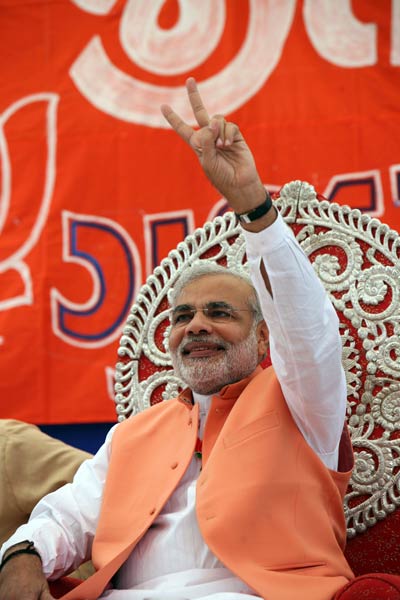 PM नरेंद्र मोदी को जन्मदिन की शुभकामनाएं