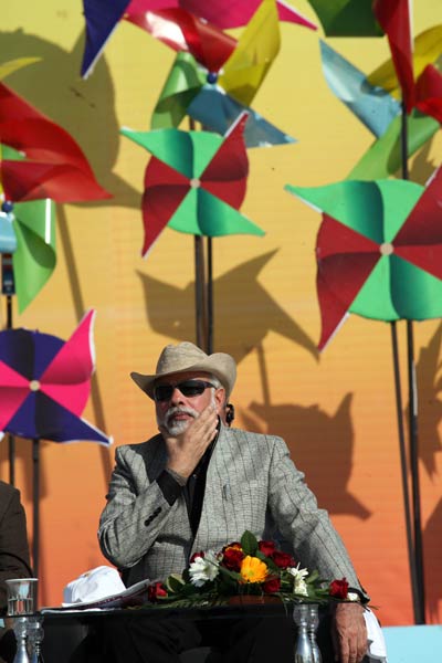 PM नरेंद्र मोदी को जन्मदिन की शुभकामनाएं