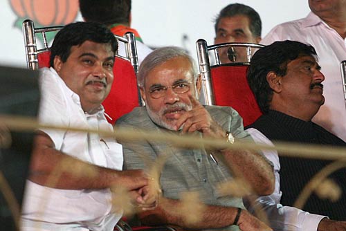 PM नरेंद्र मोदी को जन्मदिन की शुभकामनाएं