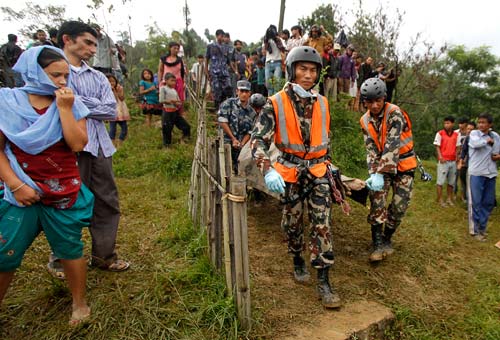 नेपाल में विमान हादसा, सभी 19 लोग मरे