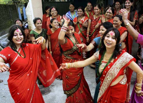 31 अगस्‍त 2011: तस्‍वीरों में देखें दिनभर की बड़ी खबरें | पढ़ें