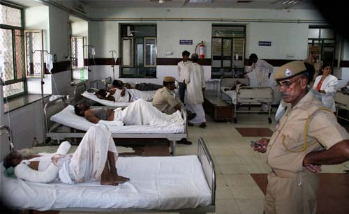 15 सितंबर 2011: तस्‍वीरों में देखें दिनभर की बड़ी खबरें | पढ़ें