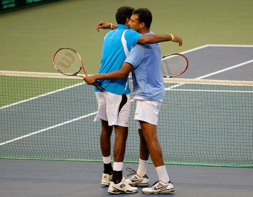 17 सितंबर 2011: तस्‍वीरों में देखें दिनभर की बड़ी खबरें | पढ़ें